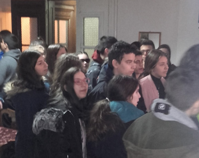 «Χέρι βοήθειας στους εθελοντές»